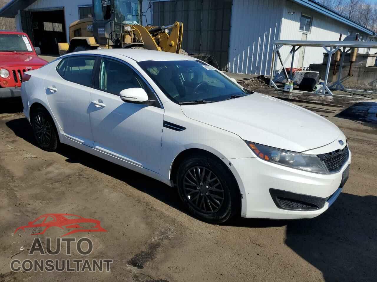 KIA OPTIMA 2011 - KNAGM4A79B5080424