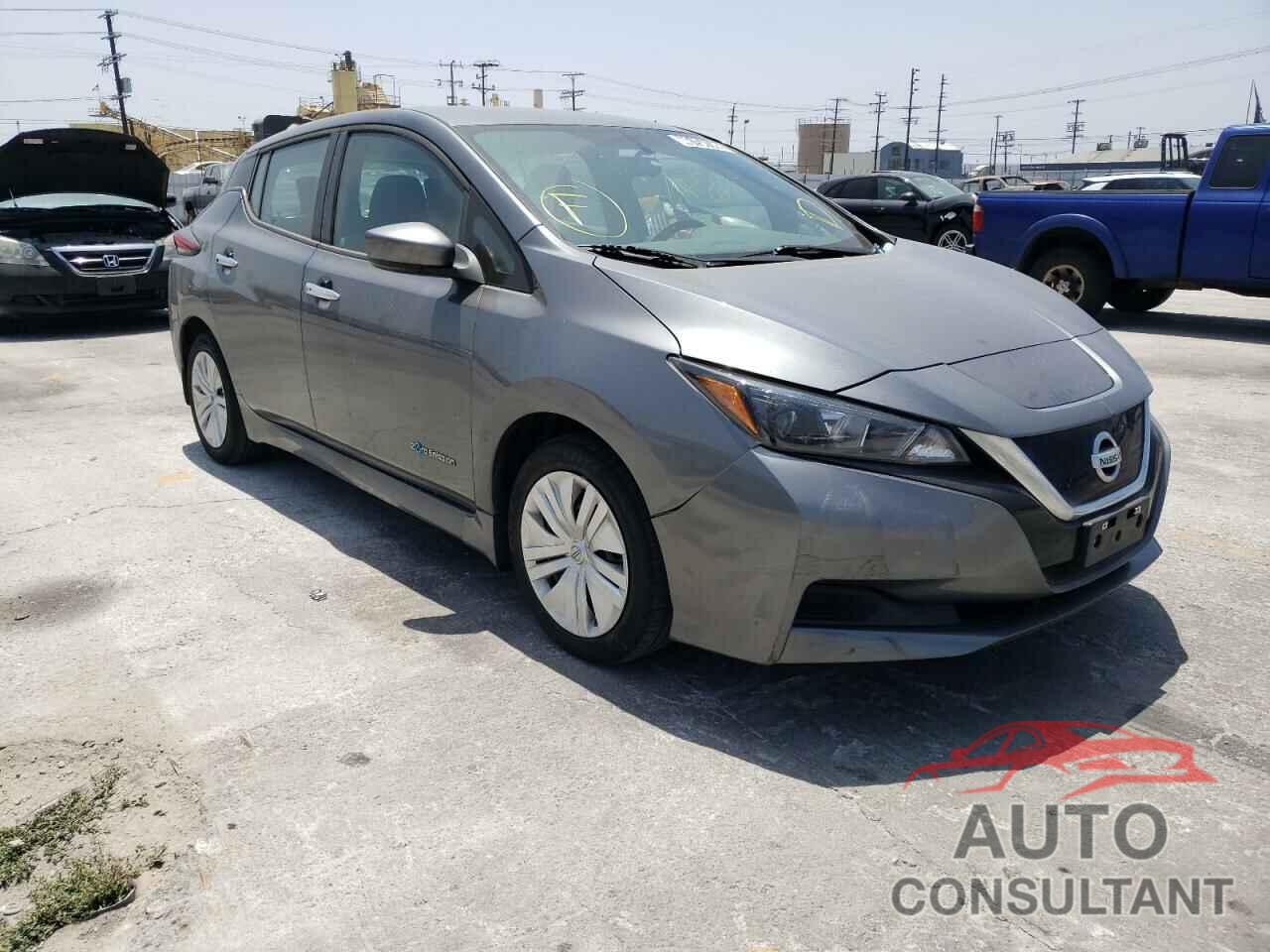 NISSAN LEAF 2018 - 1N4AZ1CP5JC306058