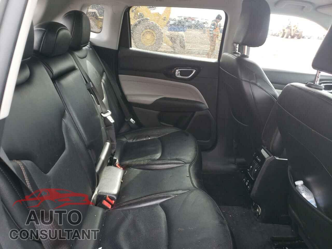 JEEP COMPASS 2022 - 3C4NJDCB7NT158823