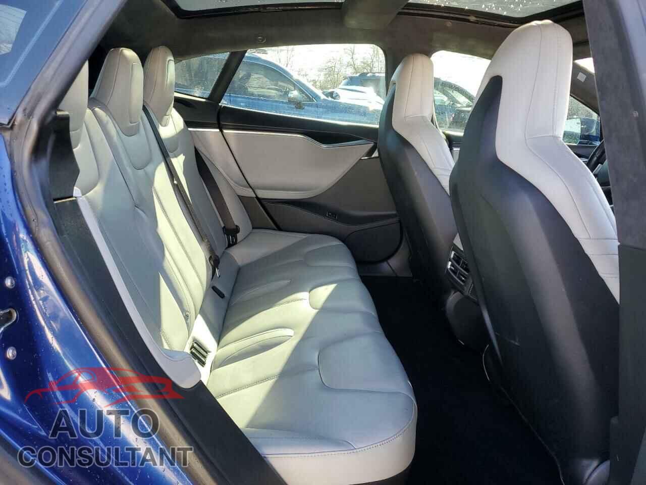 TESLA MODEL S 2015 - 5YJSA1E23FF105342