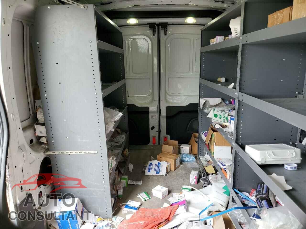 FORD TRANSIT 2017 - 1FTYR2CM4HKA96492