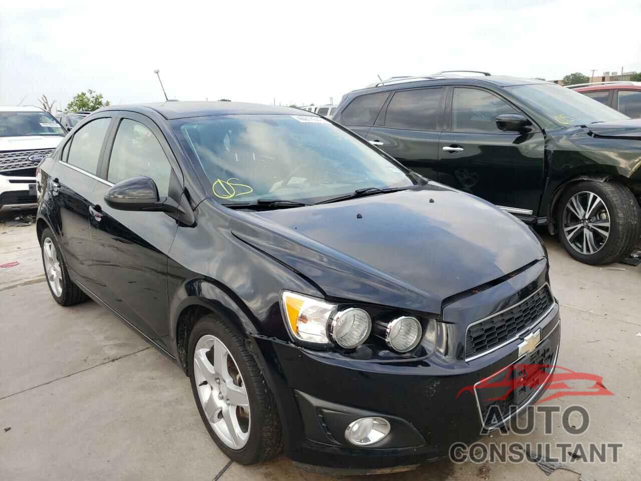 CHEVROLET SONIC 2016 - 1G1JE5SB5G4147749