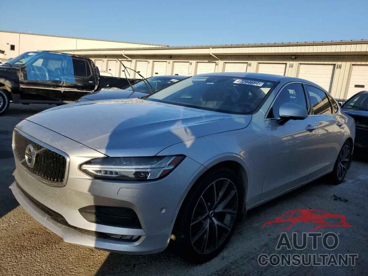 VOLVO S90 2018 - LVY992MK9JP035318