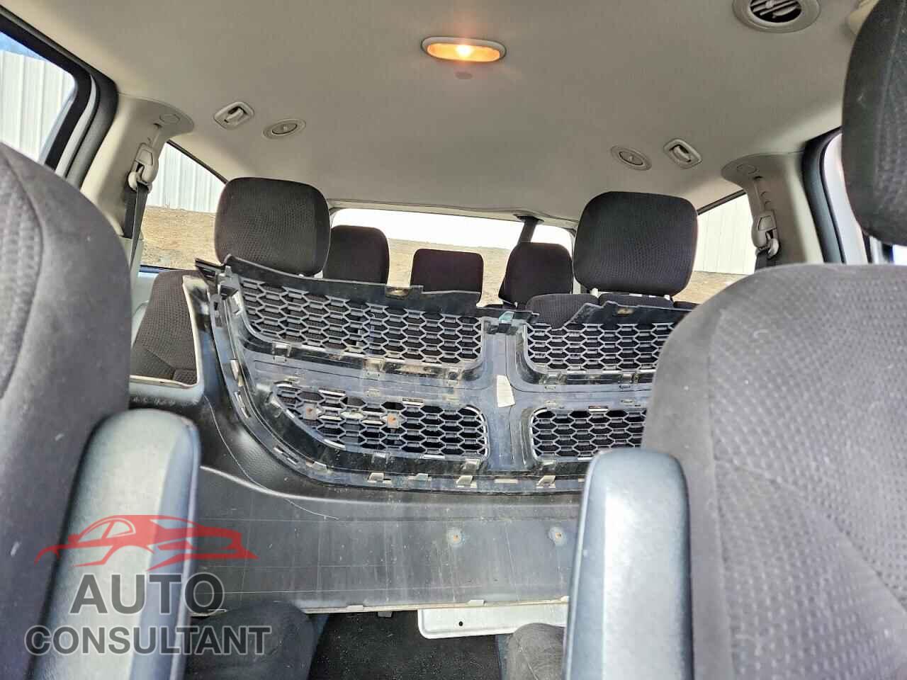 DODGE CARAVAN 2011 - 2D4RN4DG8BR603068