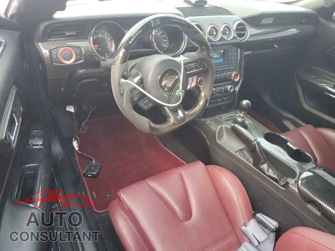 FORD MUSTANG 2017 - 1FA6P8CF1H5240442