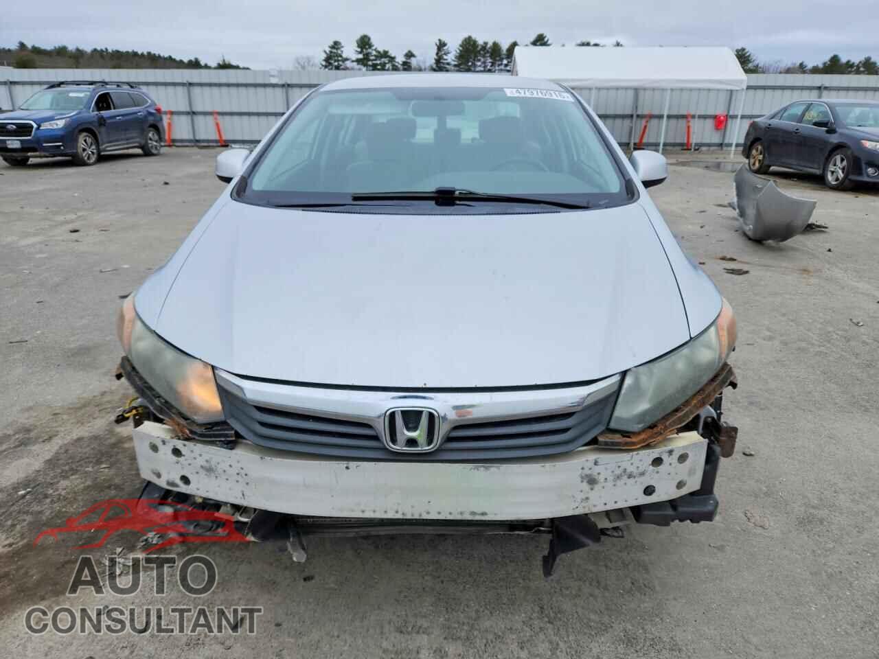 HONDA CIVIC 2012 - 2HGFB2F52CH606761