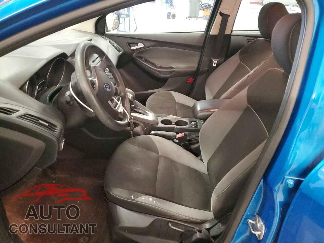 FORD FOCUS 2014 - 1FADP3F27EL393255