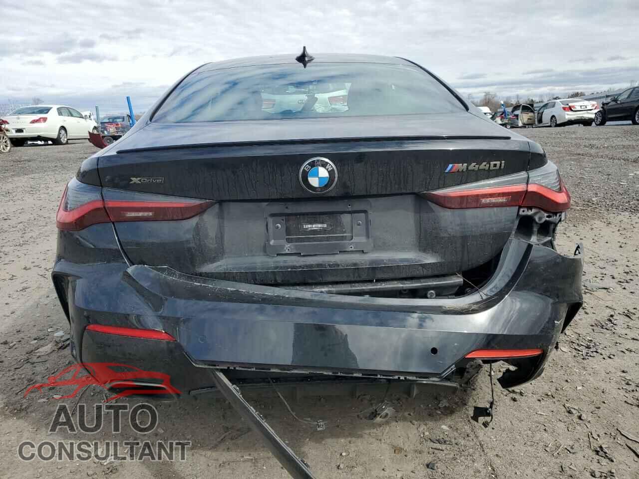 BMW M4 2021 - WBA13AR06MCF77172