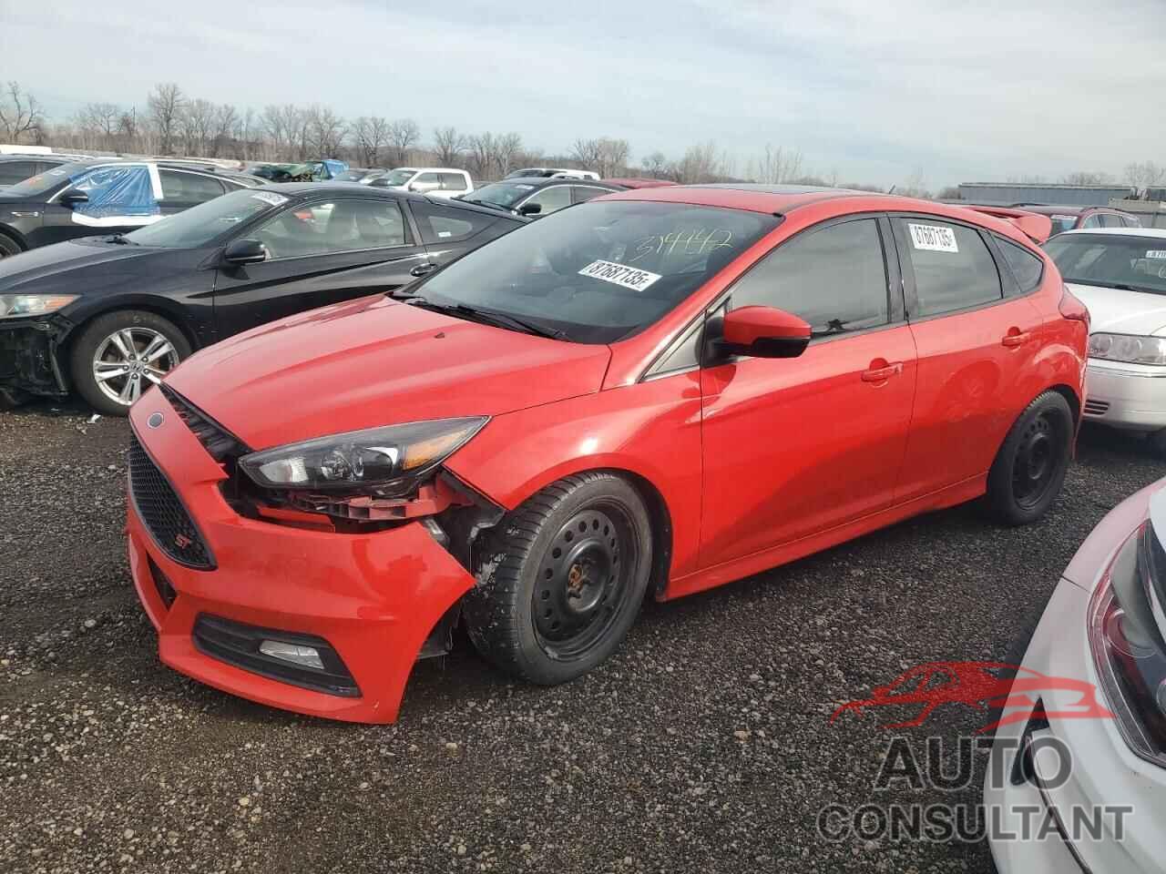 FORD FOCUS 2017 - 1FADP3L99HL314142