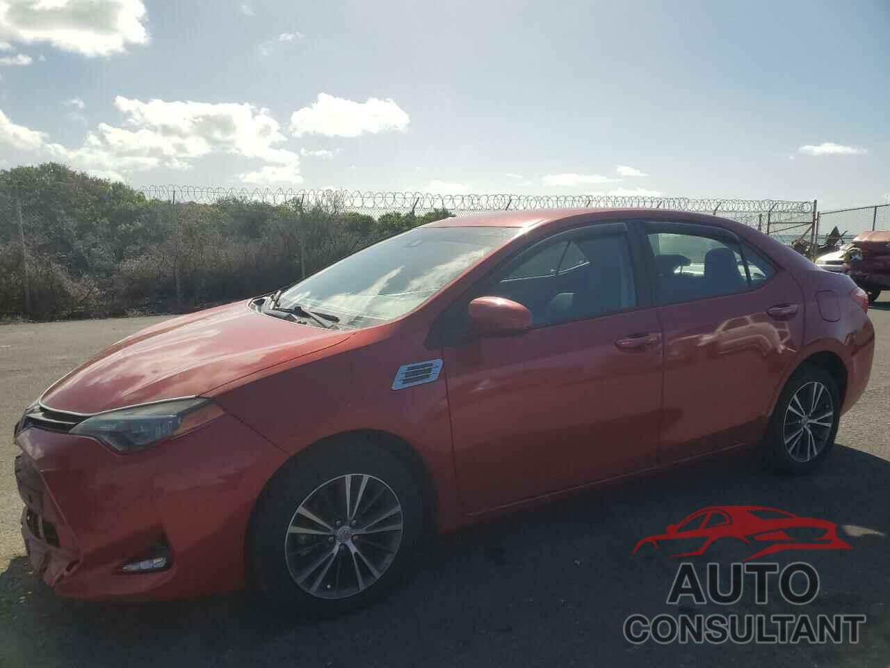 TOYOTA COROLLA 2017 - 5YFBURHE5HP731588