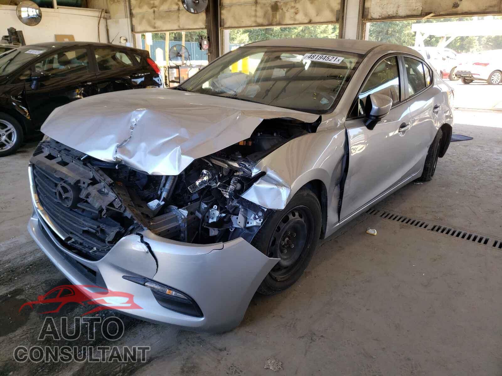 MAZDA 3 2017 - 3MZBN1U76HM100276