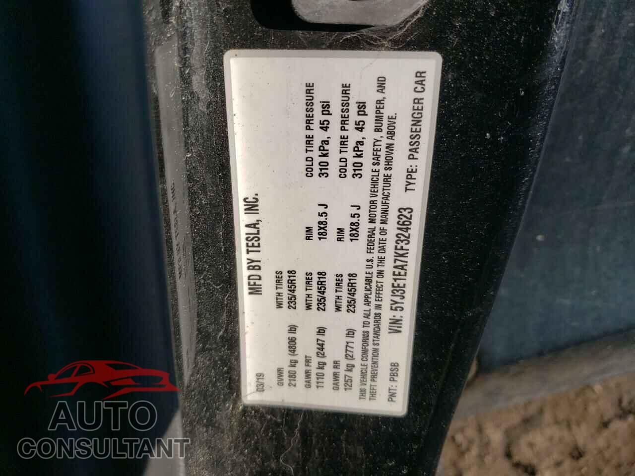 TESLA MODEL 3 2019 - 5YJ3E1EA7KF324623