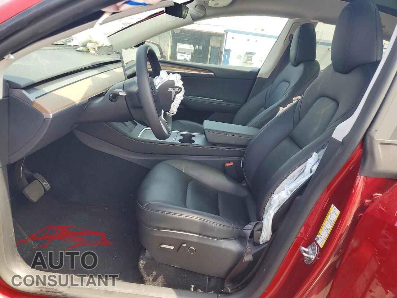 TESLA MODEL Y 2024 - 7SAYGDED2RF210957