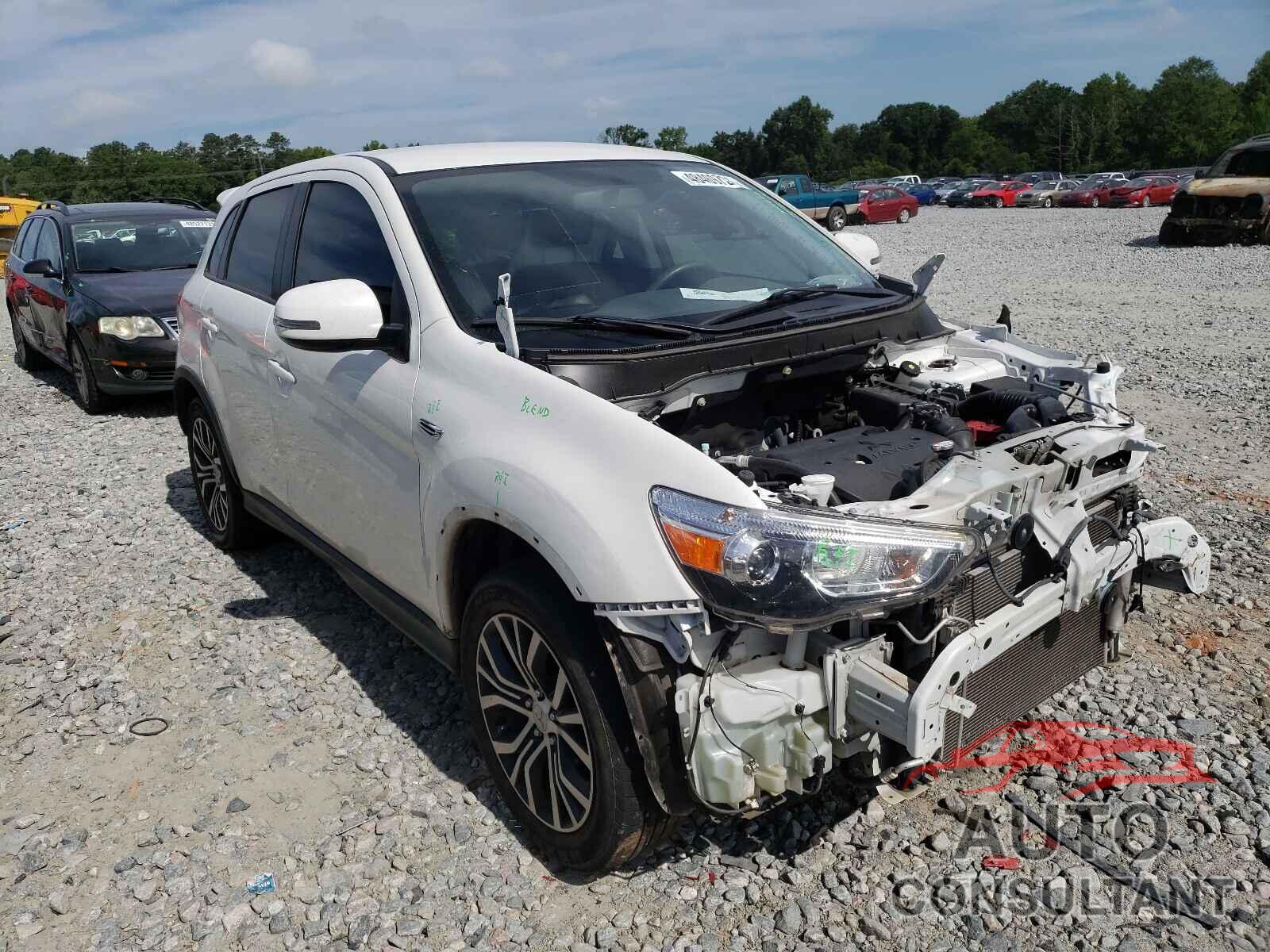 MITSUBISHI OUTLANDER 2018 - JA4AP3AU4JU024745