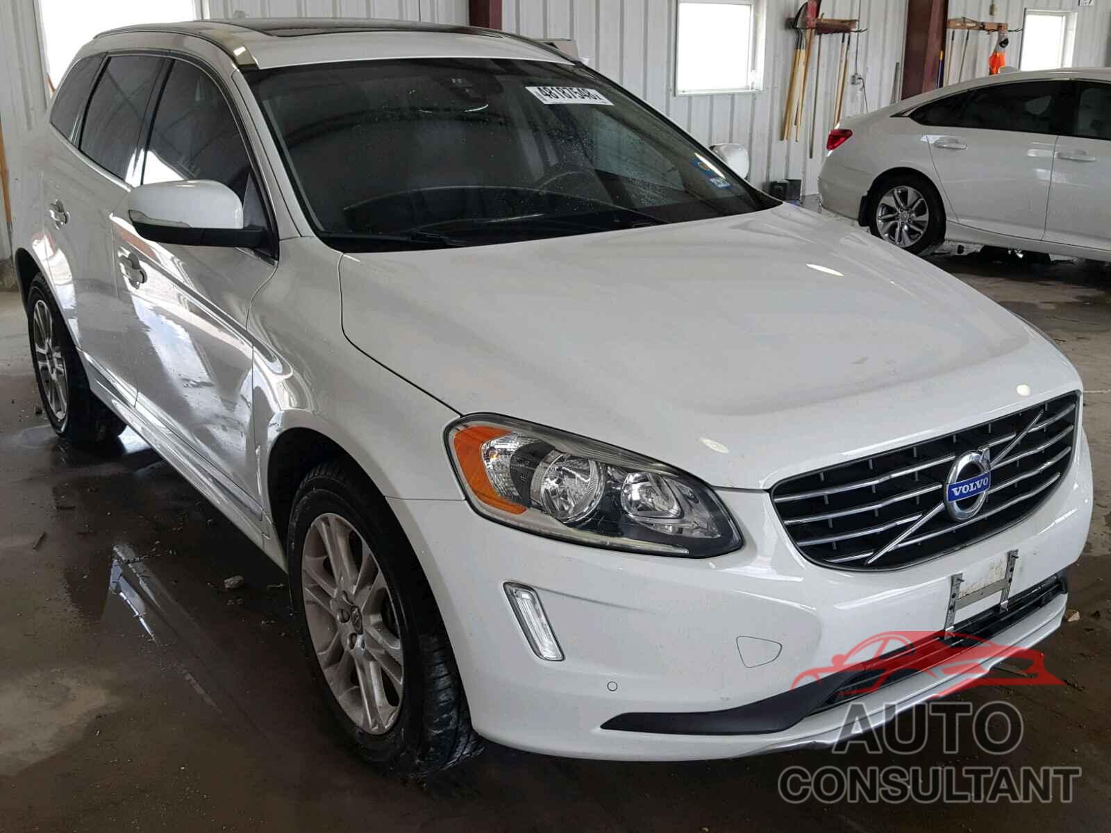 VOLVO XC60 T5 2015 - YV440MDK8F2762099