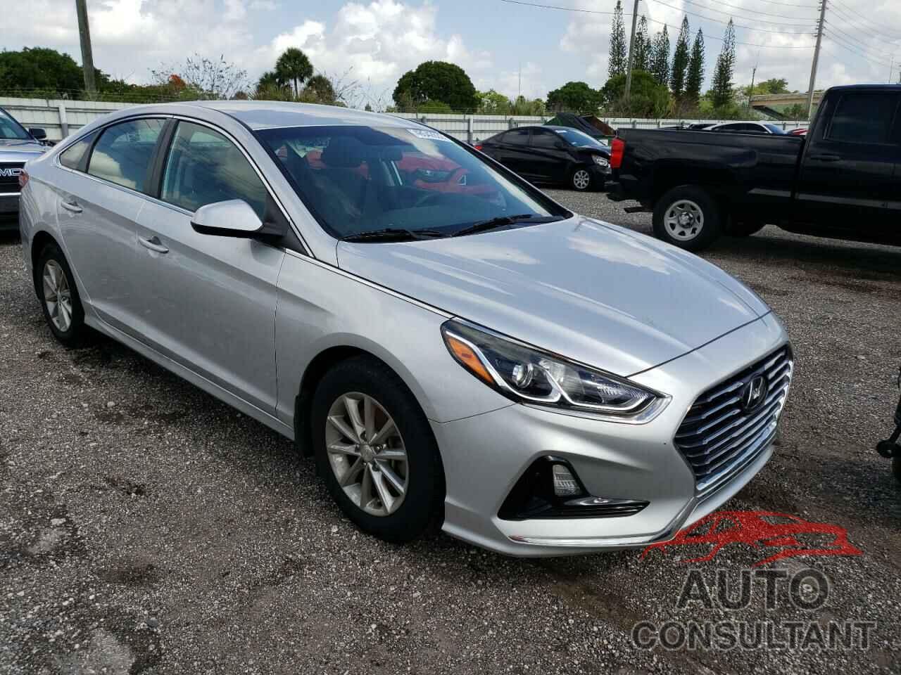 HYUNDAI SONATA 2018 - 5NPE24AF4JH676028