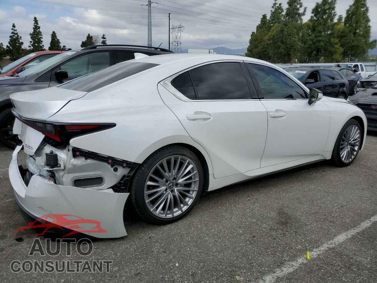 LEXUS IS 2022 - JTHDA1D20N5122348