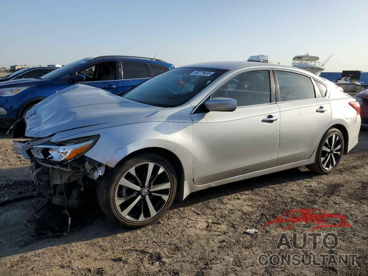 NISSAN ALTIMA 2017 - 1N4AL3AP5HN309315