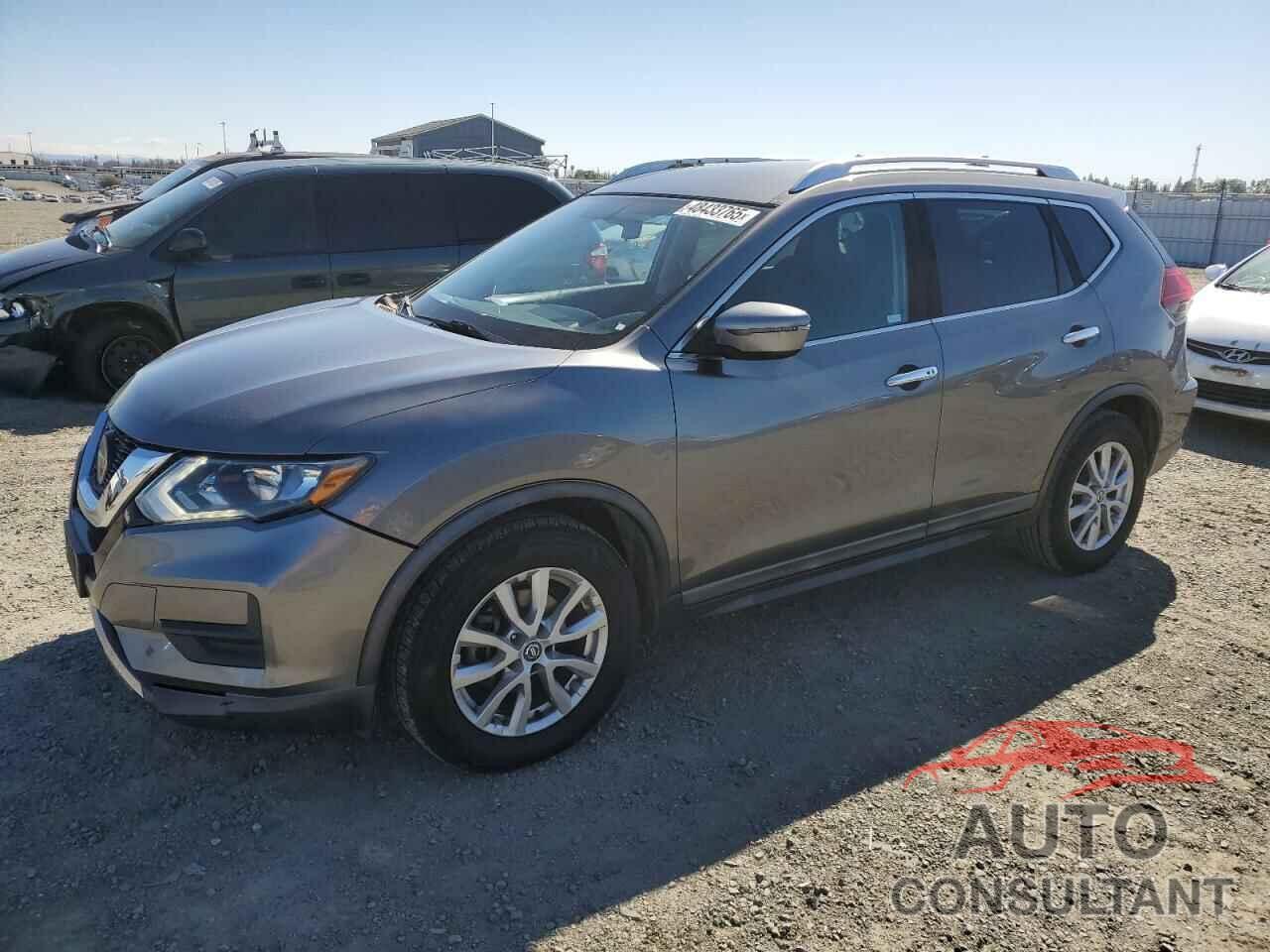 NISSAN ROGUE 2018 - KNMAT2MTXJP586789