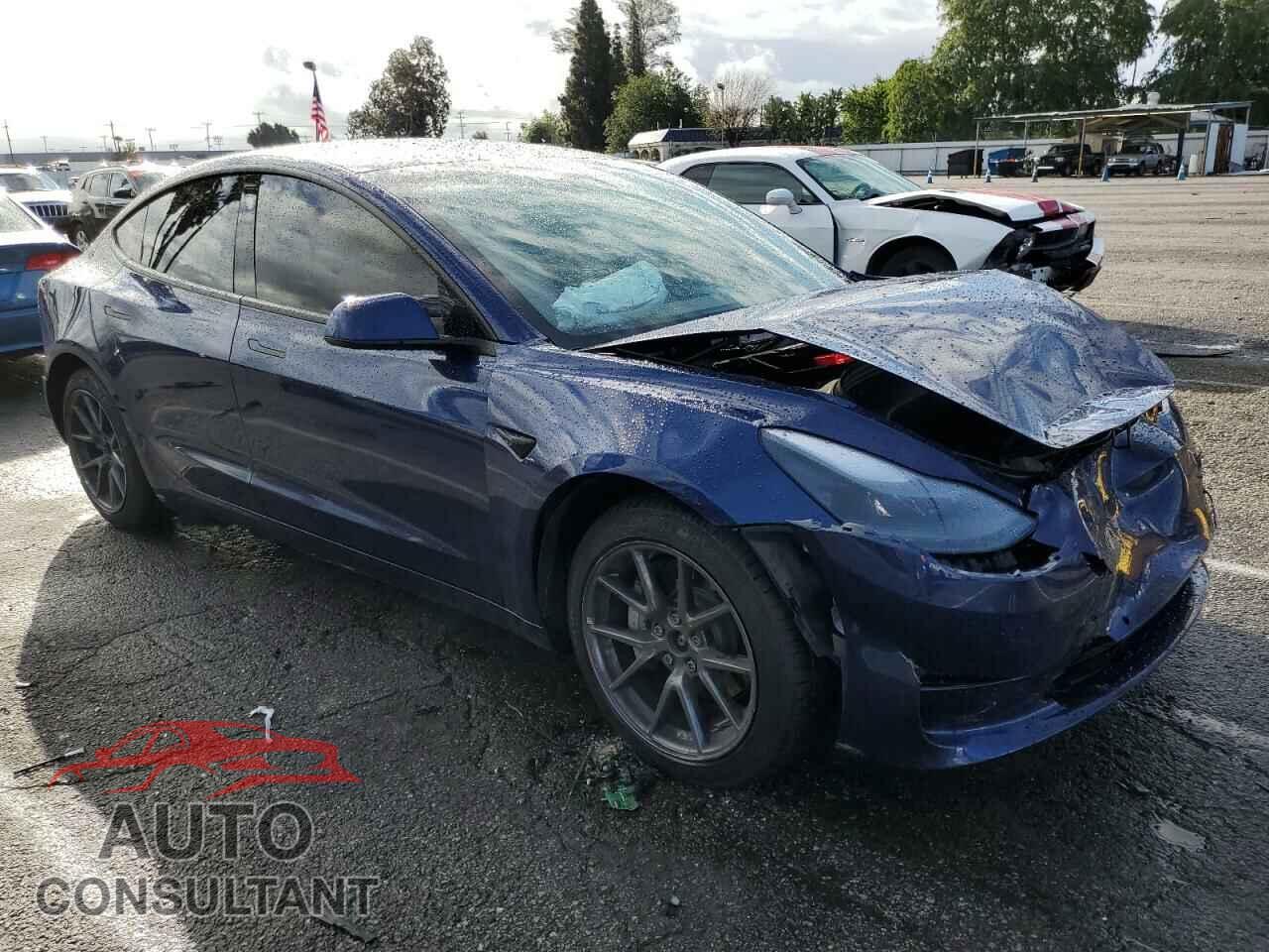 TESLA MODEL 3 2021 - 5YJ3E1EB6MF001093