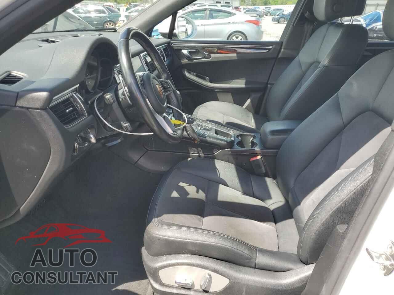 PORSCHE MACAN 2018 - WP1AA2A53JLB03192