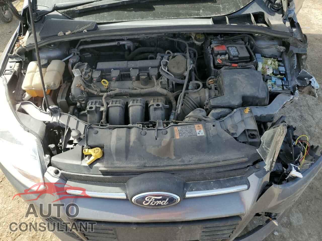 FORD FOCUS 2014 - 1FADP3F27EL460727