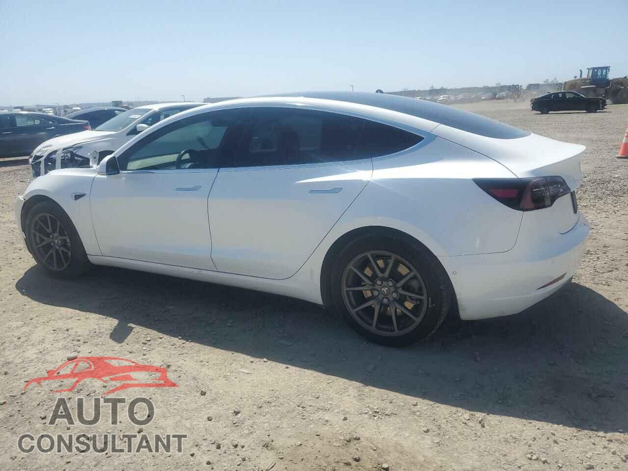 TESLA MODEL 3 2019 - 5YJ3E1EA3KF345033