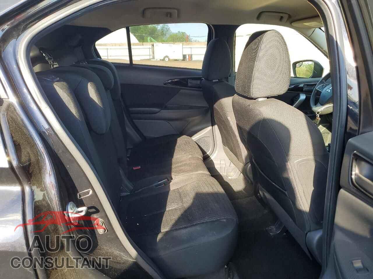 MITSUBISHI ECLIPSE 2019 - JA4AT3AA2KZ046085