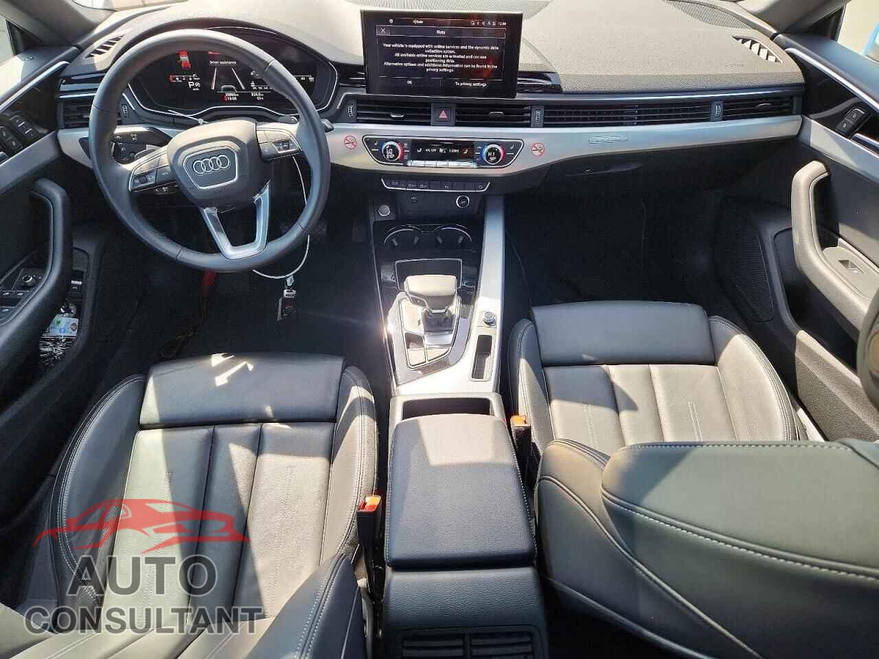 AUDI A5 2025 - WAUDACF52SA009229