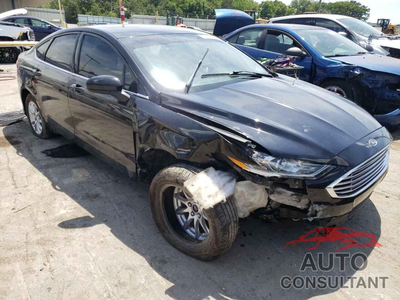 FORD FUSION 2017 - 3FA6P0G79HR212020