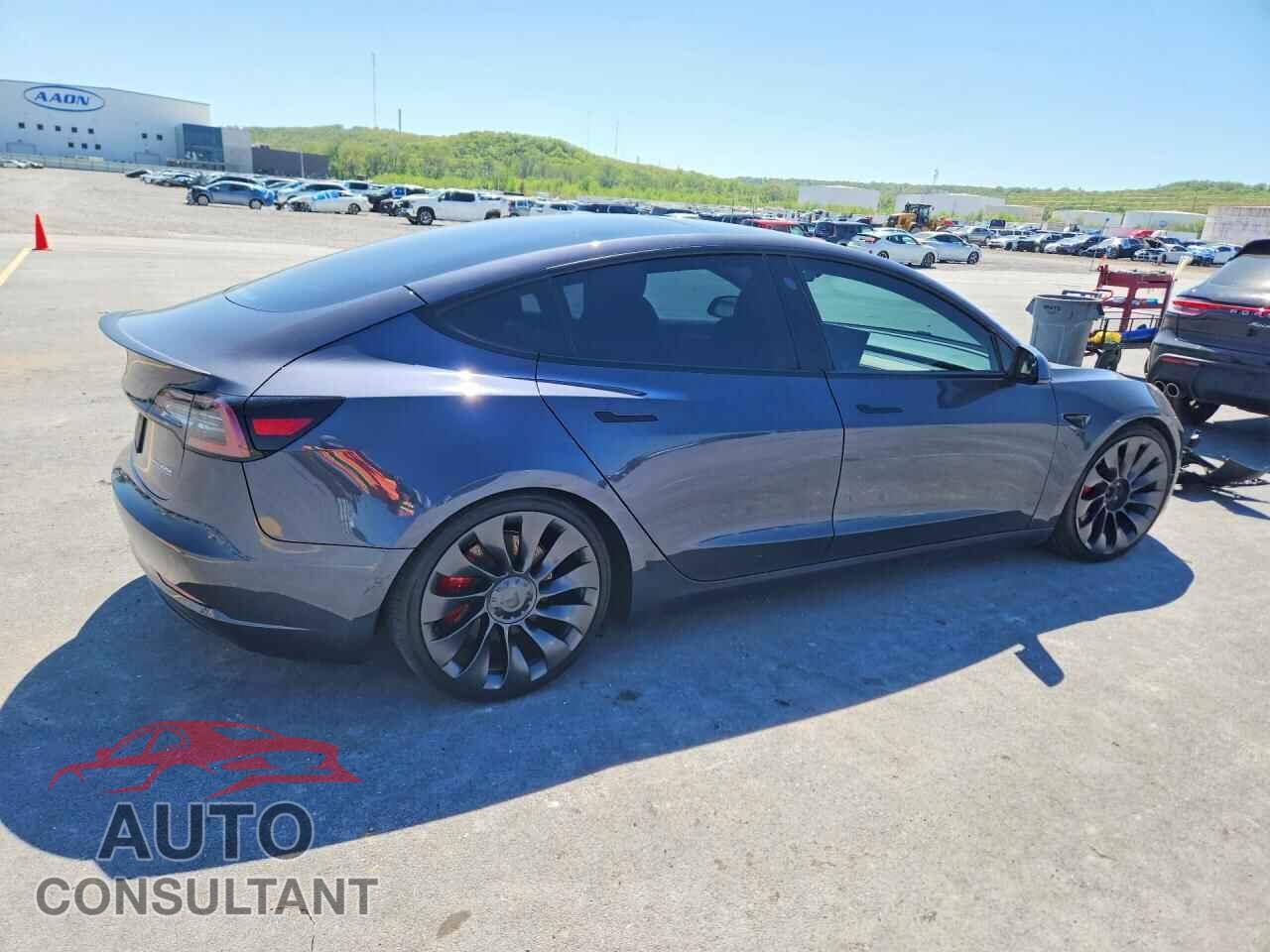 TESLA MODEL 3 2021 - 5YJ3E1EC2MF050526