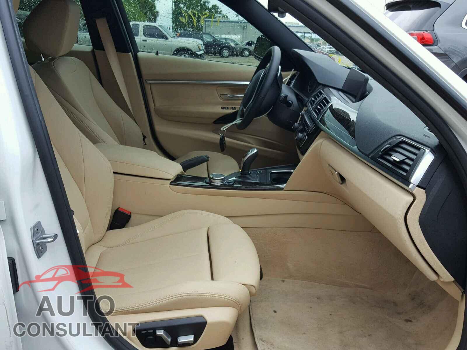 BMW 3 SERIES 2016 - WBA8E9G53GNU28150
