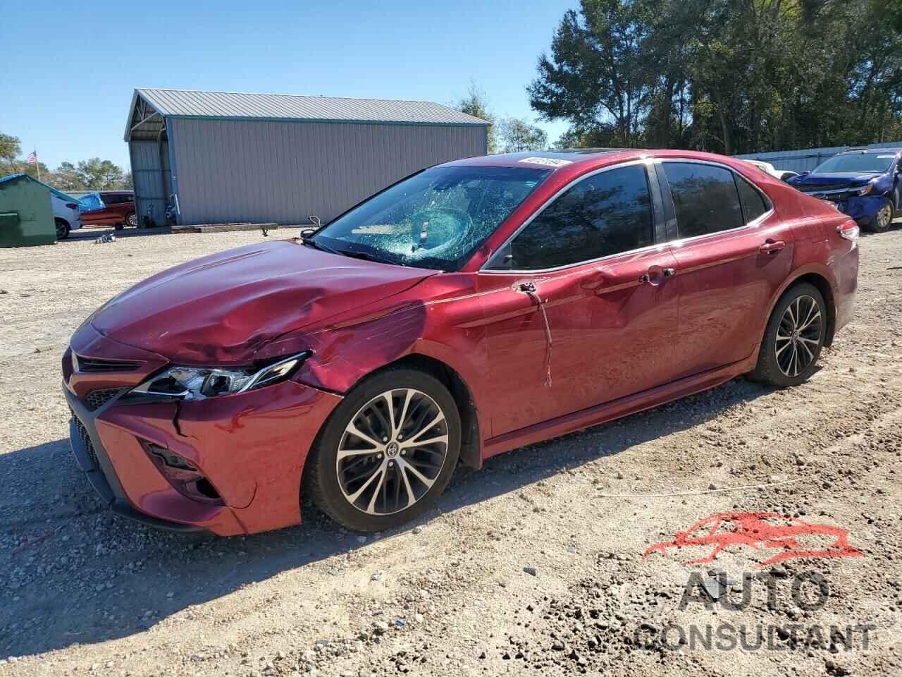 TOYOTA CAMRY 2018 - 4T1B11HK7JU655652
