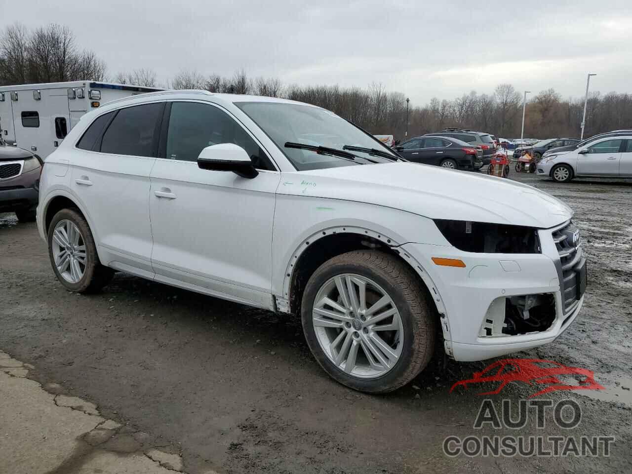 AUDI Q5 2018 - WA1BNAFY9J2082615