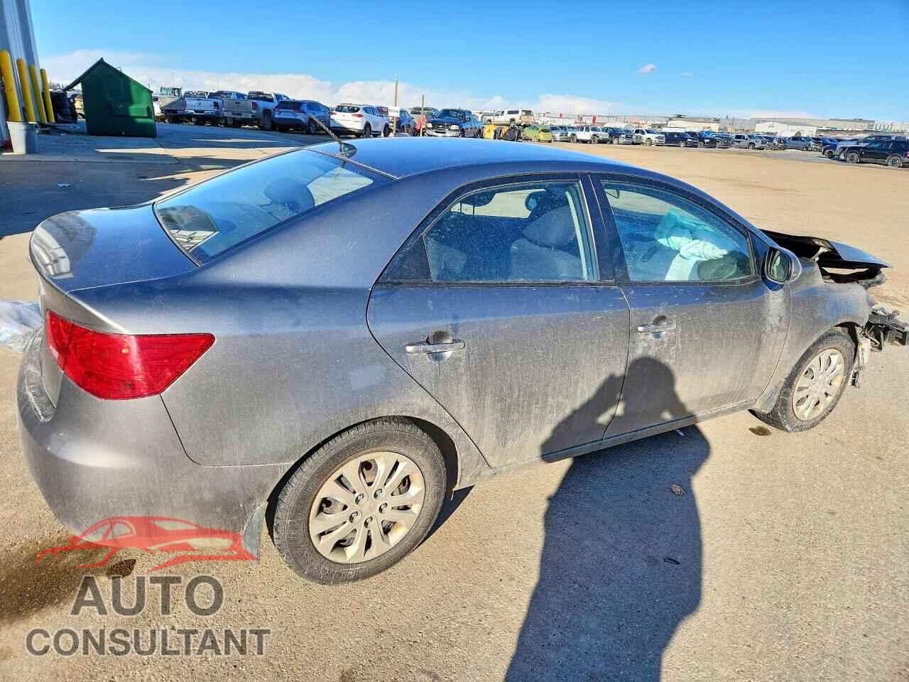KIA FORTE 2013 - KNAFT4A25D5646861