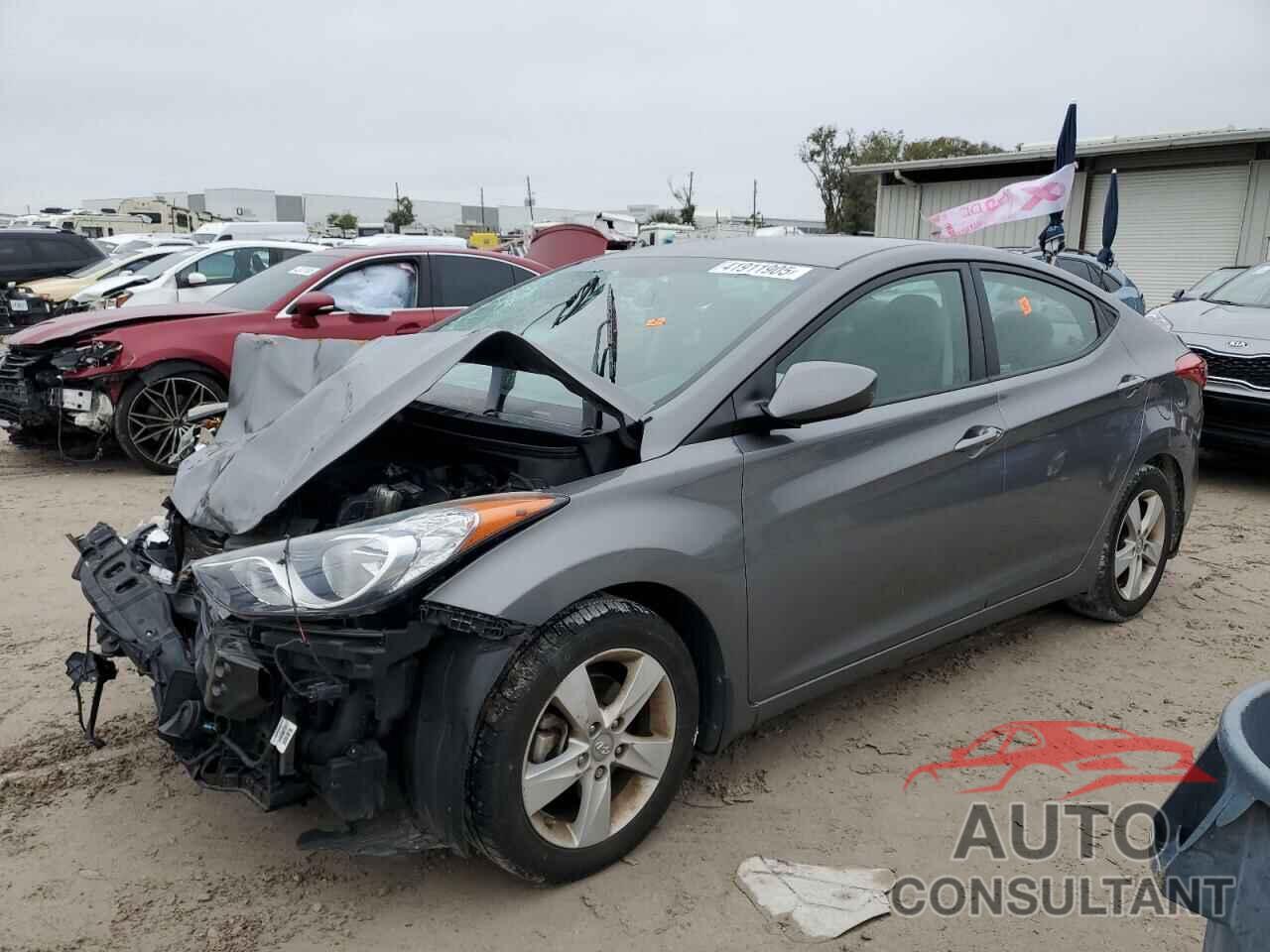 HYUNDAI ELANTRA 2013 - 5NPDH4AE4DH341146