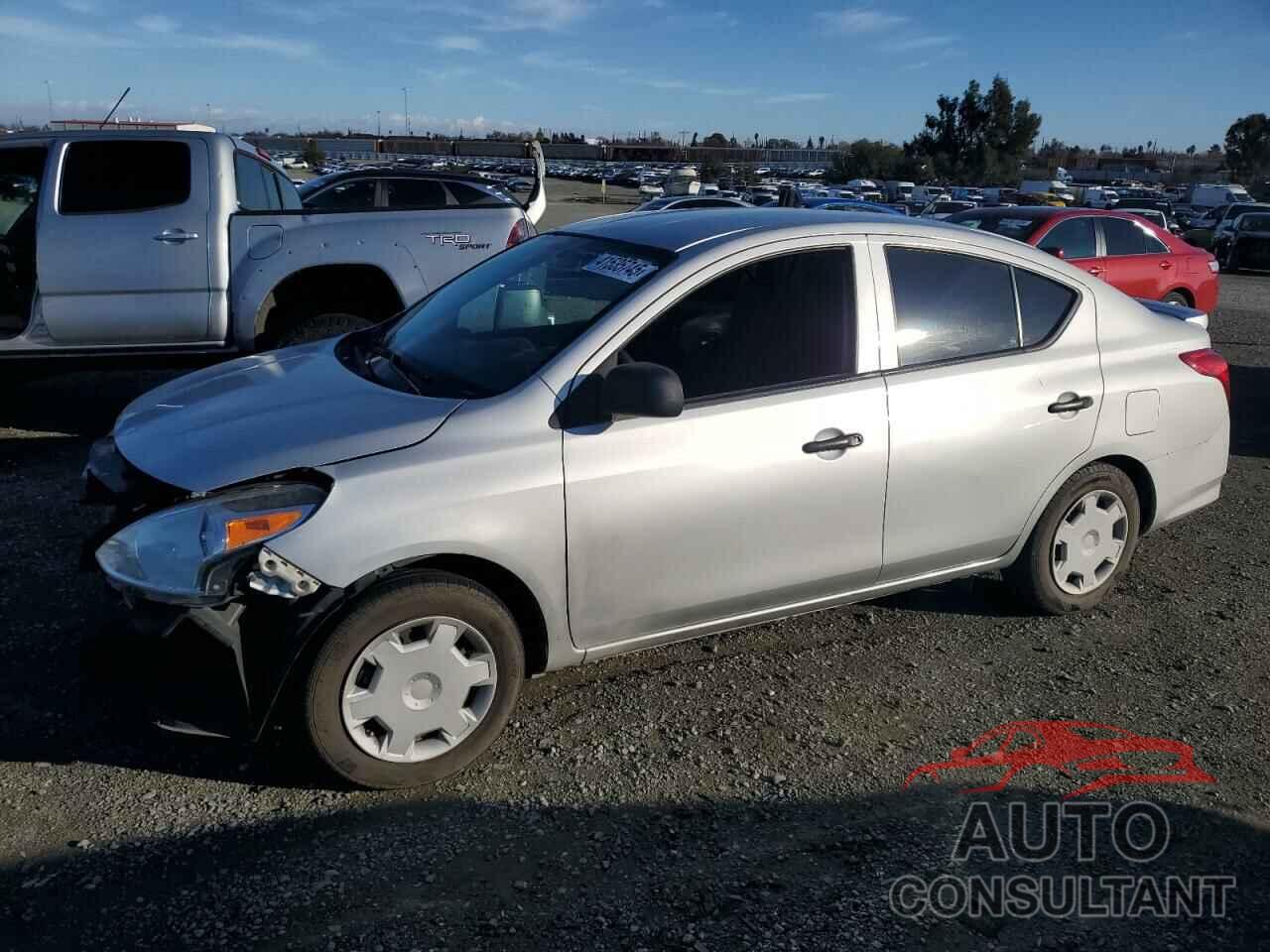 NISSAN VERSA 2015 - 3N1CN7AP8FL894847