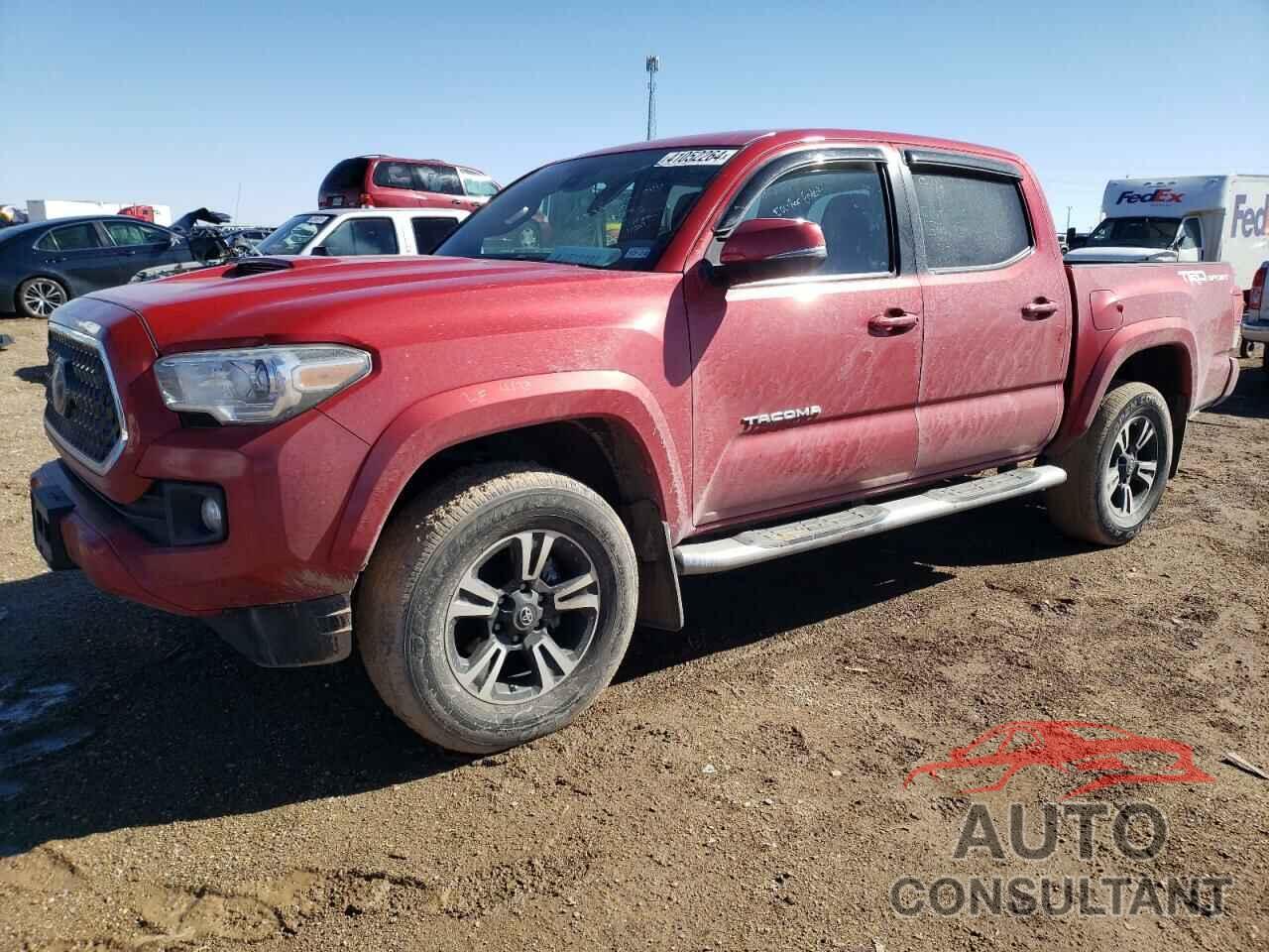 TOYOTA TACOMA 2018 - 5TFAZ5CN5JX062064