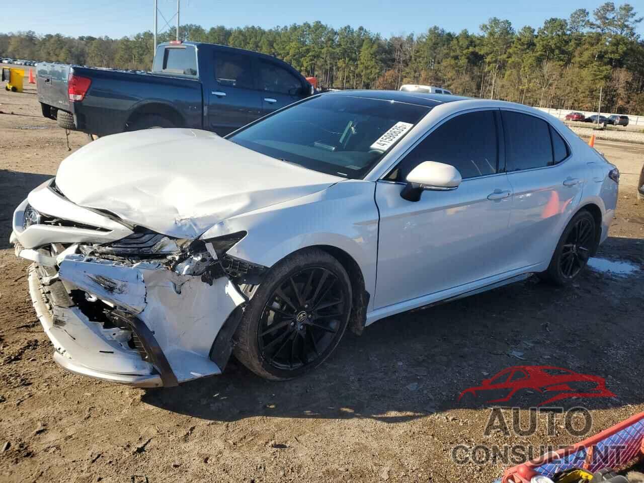 TOYOTA CAMRY 2021 - 4T1K61AK7MU598594