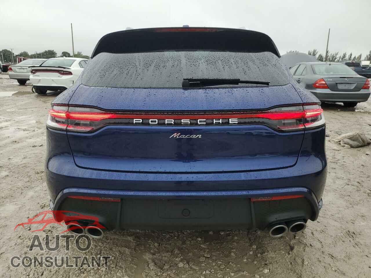 PORSCHE MACAN BASE 2024 - WP1AA2A50RLB15313