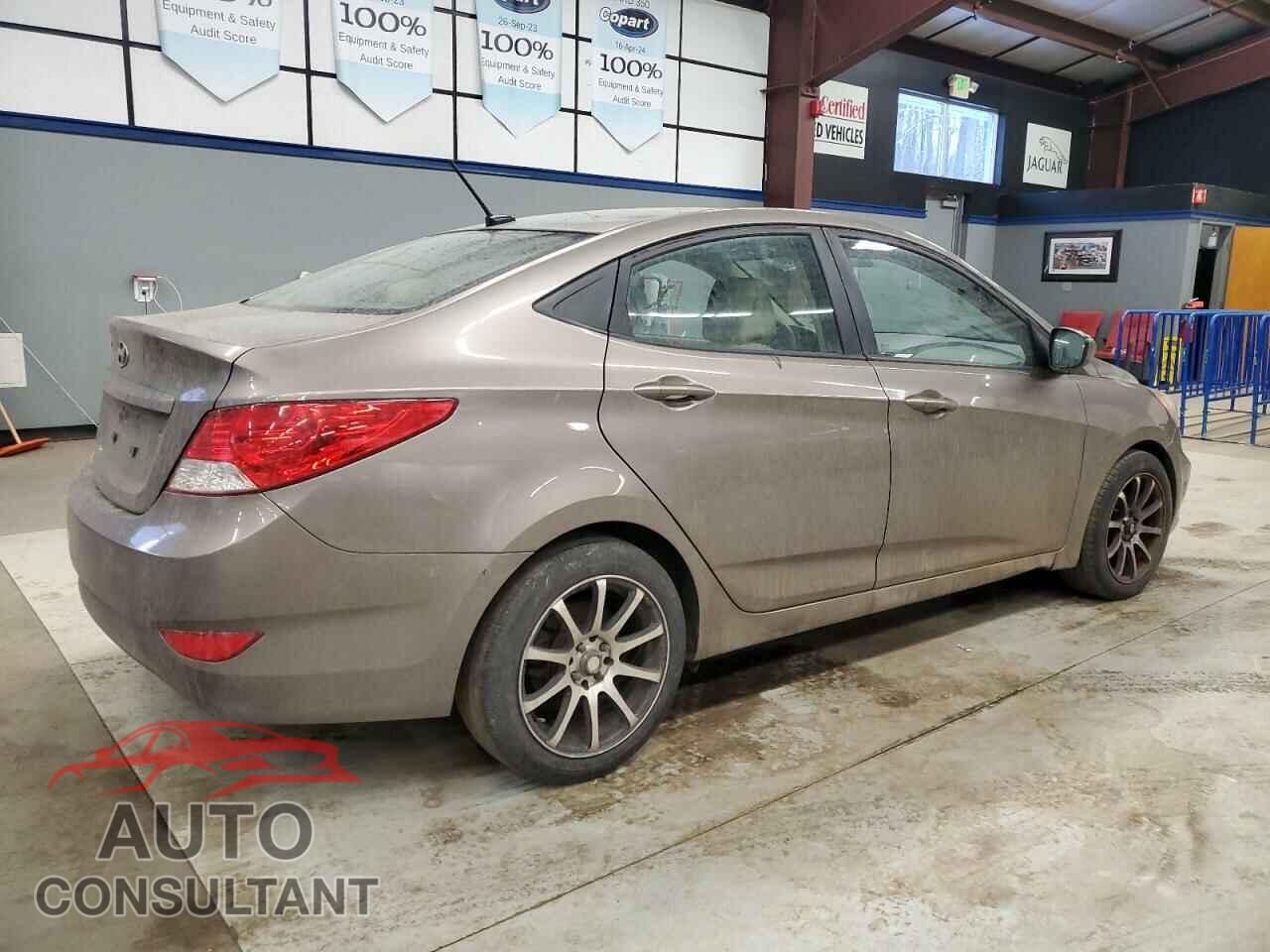 HYUNDAI ACCENT 2013 - KMHCU4AE6DU424991