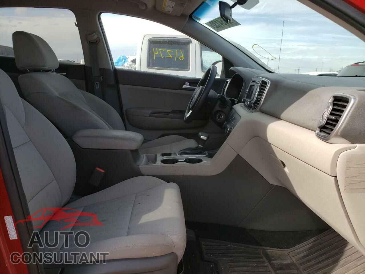 KIA SPORTAGE 2017 - KNDPMCAC3H7111478