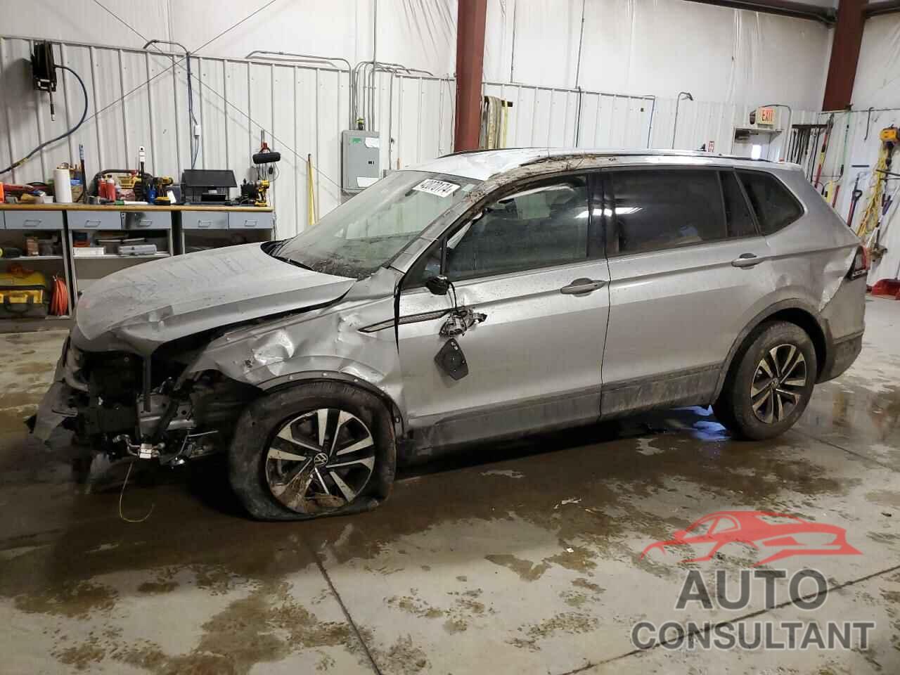 VOLKSWAGEN TIGUAN 2023 - 3VVFB7AX9PM082215