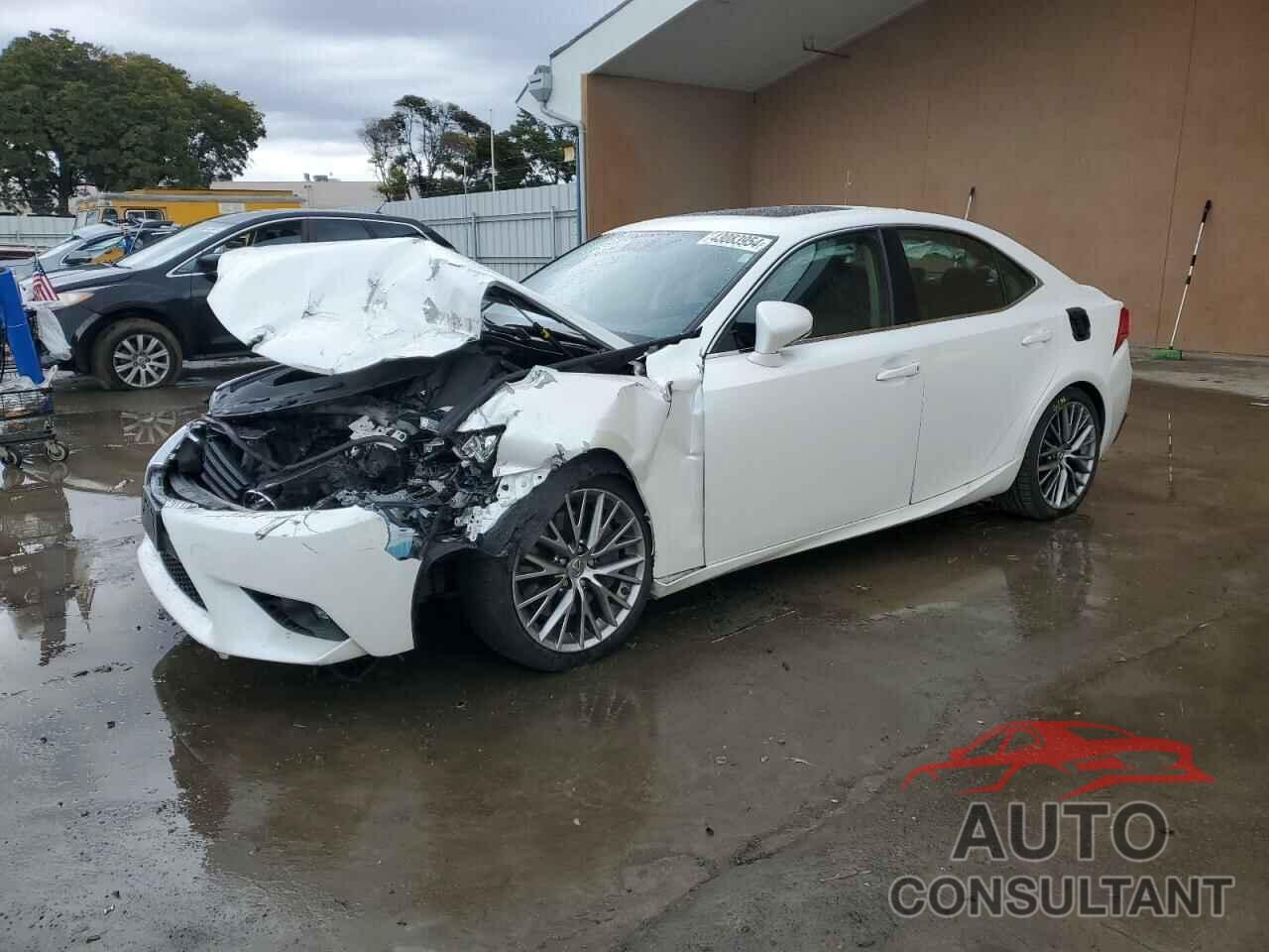 LEXUS IS 2016 - JTHBA1D22G5019233