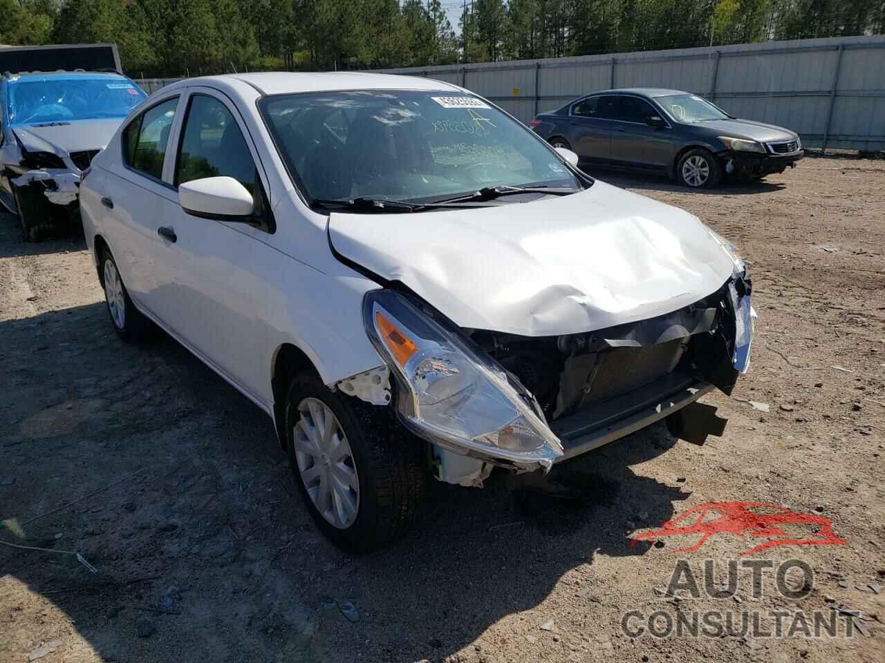 NISSAN VERSA 2017 - 3N1CN7AP0HL851817