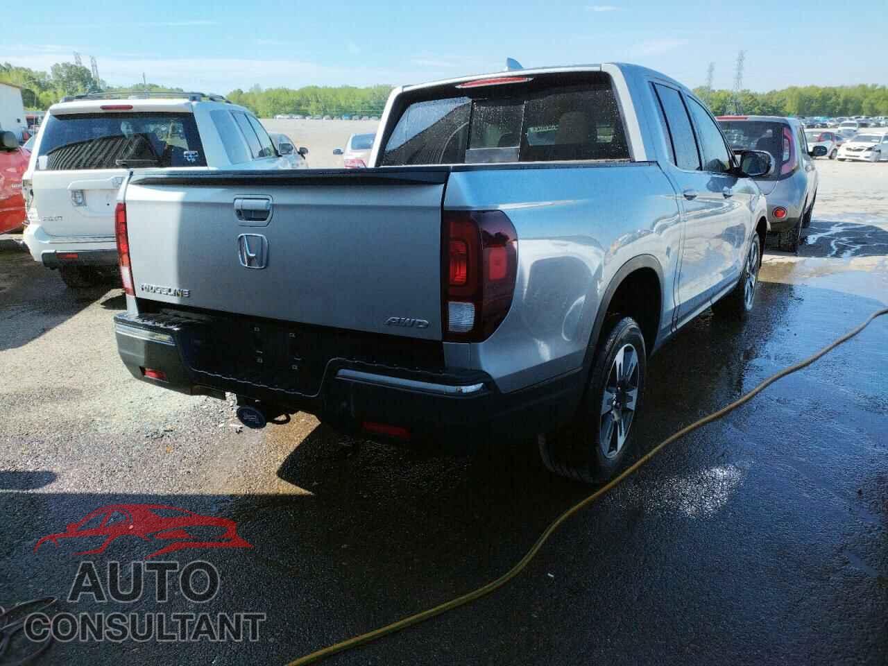 HONDA RIDGELINE 2019 - 5FPYK3F50KB041015