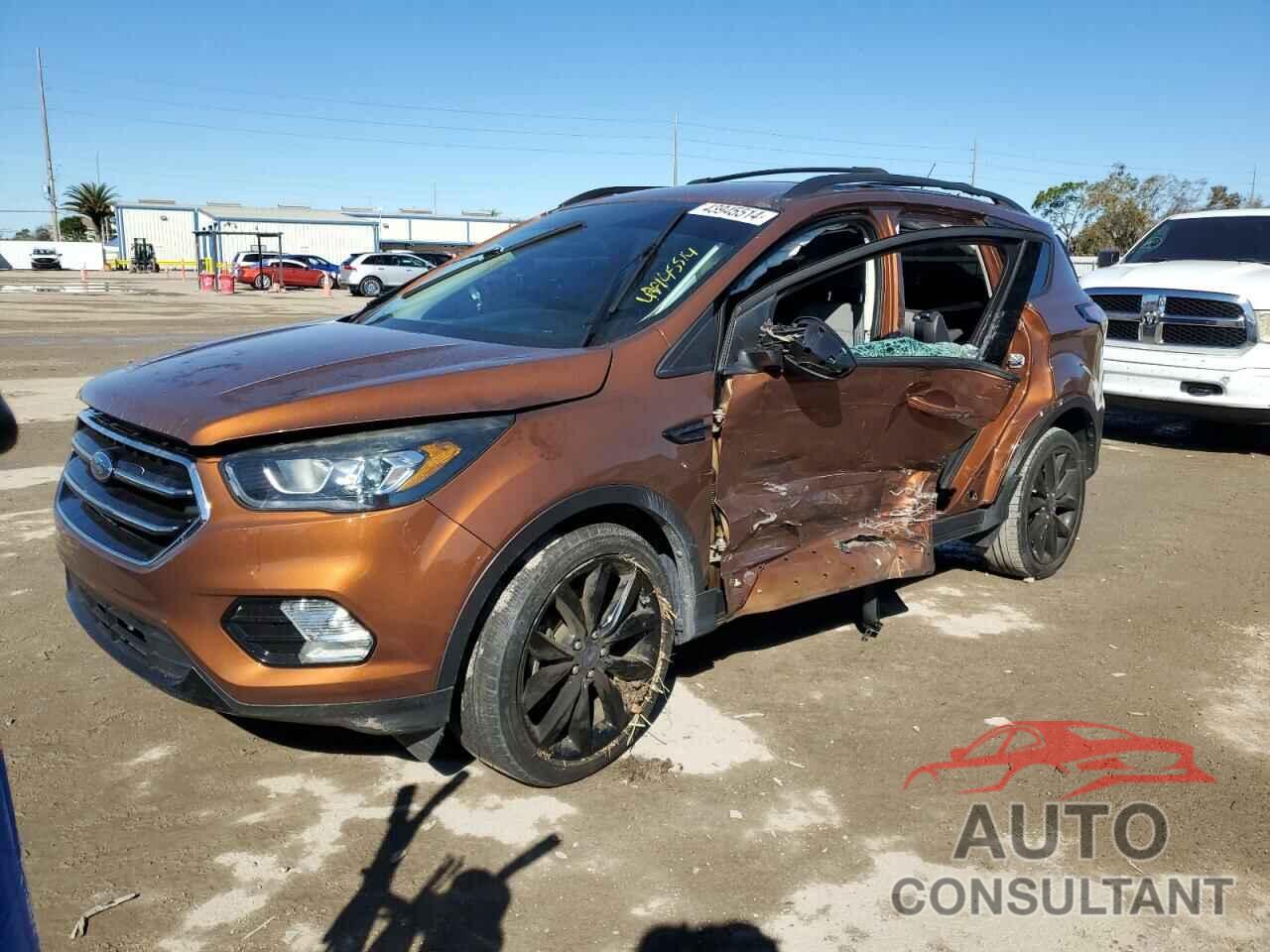 FORD ESCAPE 2017 - 1FMCU0J98HUC93144