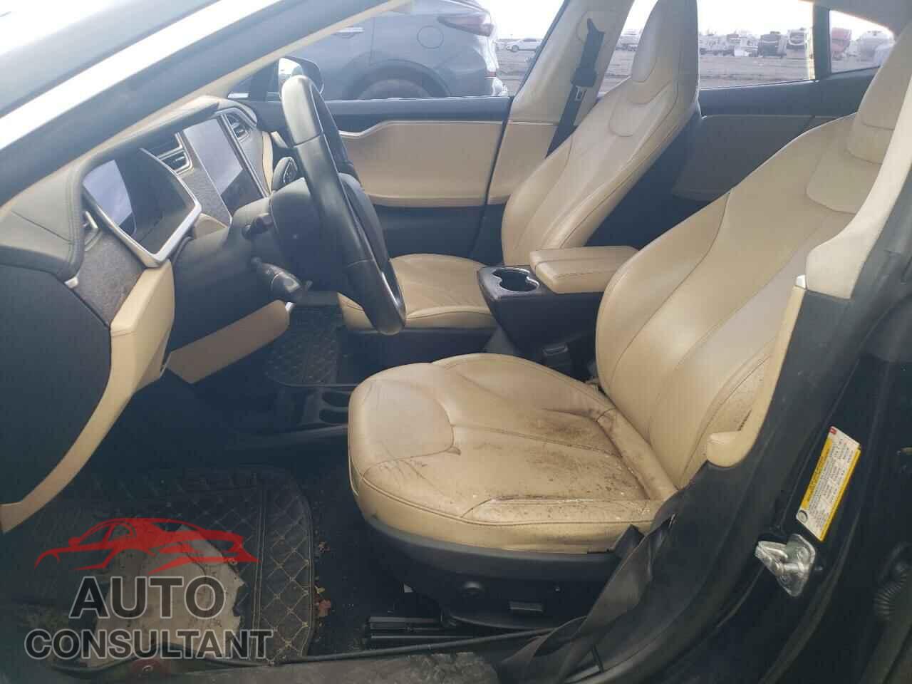 TESLA MODEL S 2013 - 5YJSA1AG6DFP11104