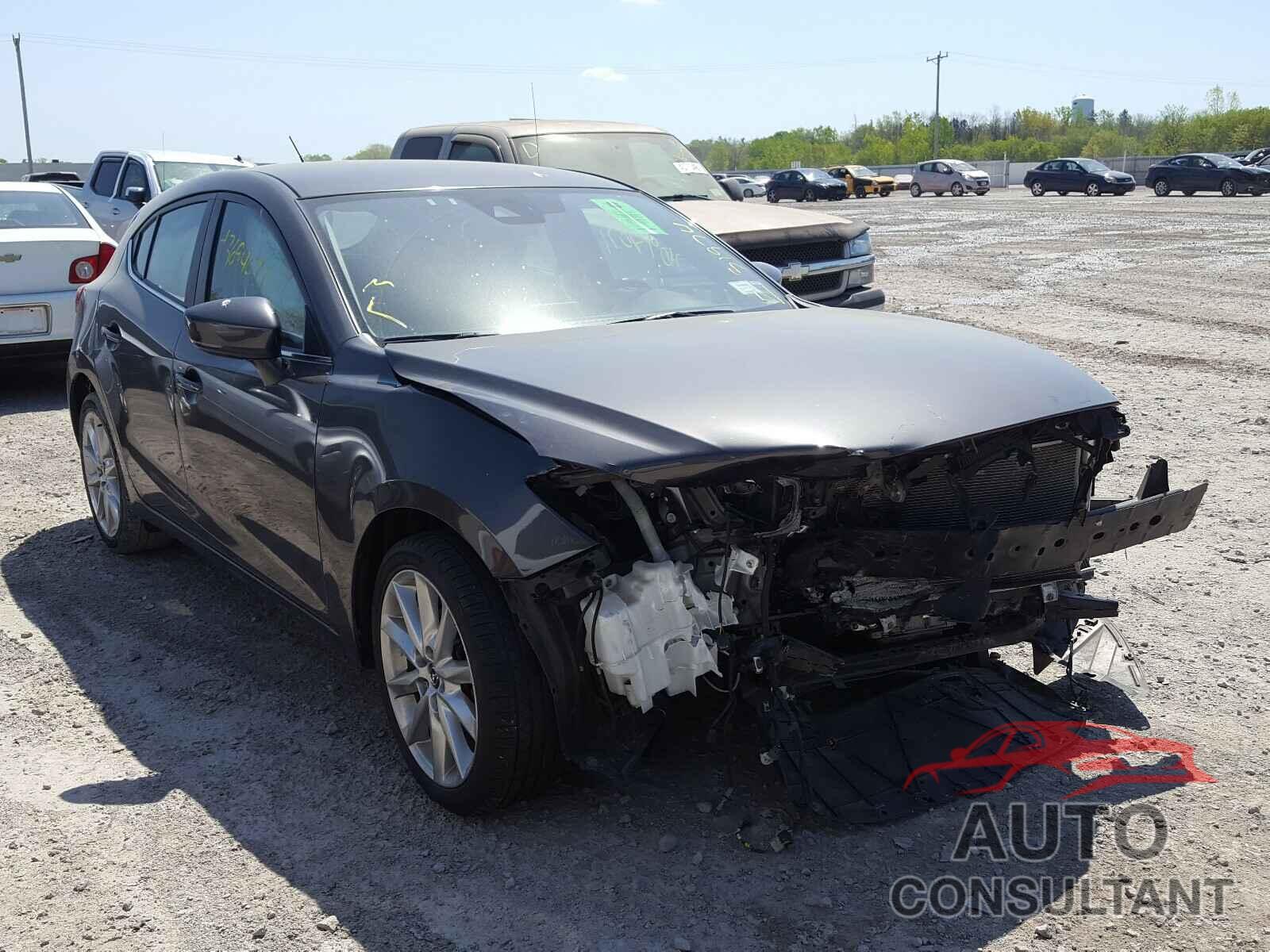 MAZDA 3 2017 - 3MZBN1L75HM117295