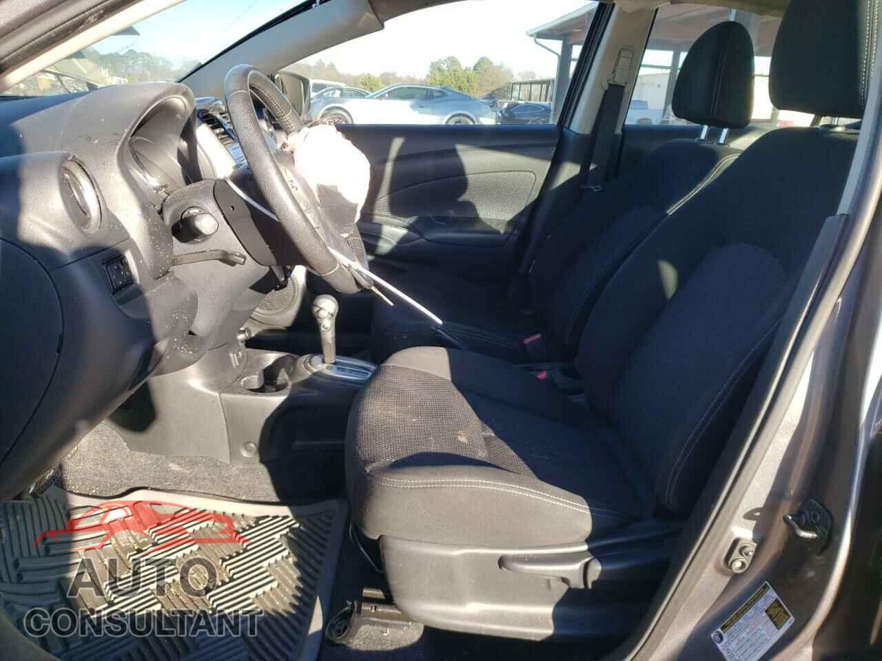 NISSAN VERSA 2017 - 3N1CN7AP3HL891356